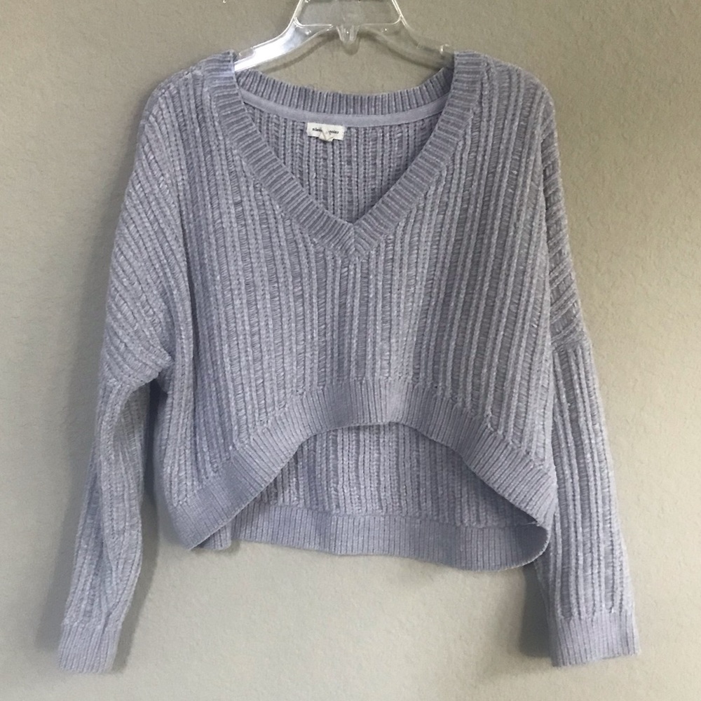 UO Silence + Noise Super Soft Gray Cropped Sweater